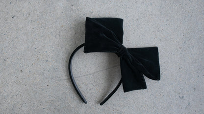 Maria Velvet Headband